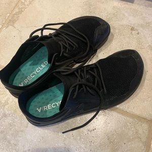 Vivobarefoot primus II mens